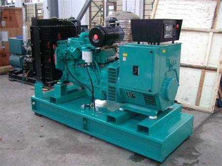 普兰店200kw康明斯柴油发电机组图片 普兰店200kw康明斯柴油发电机组图片